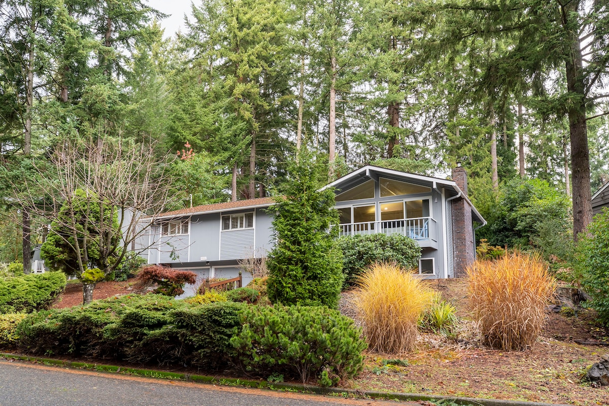 Bretton Wood Home Near Lake Sammamish - Image 3