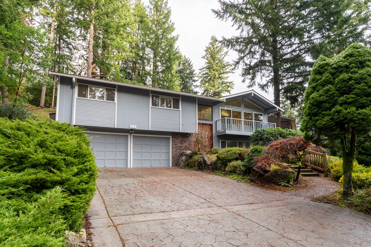 Bretton Wood Home Near Lake Sammamish - Image 5