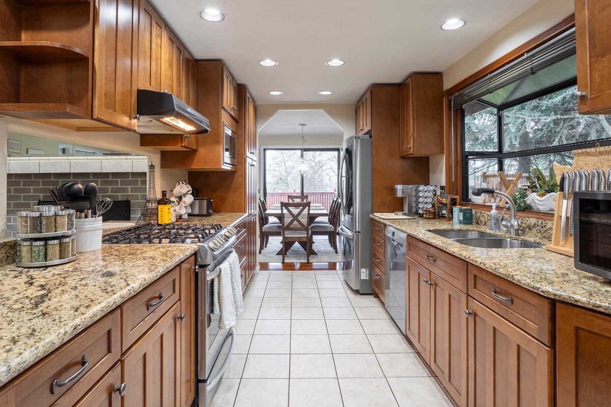 Private Redmond Oasis - Image 5