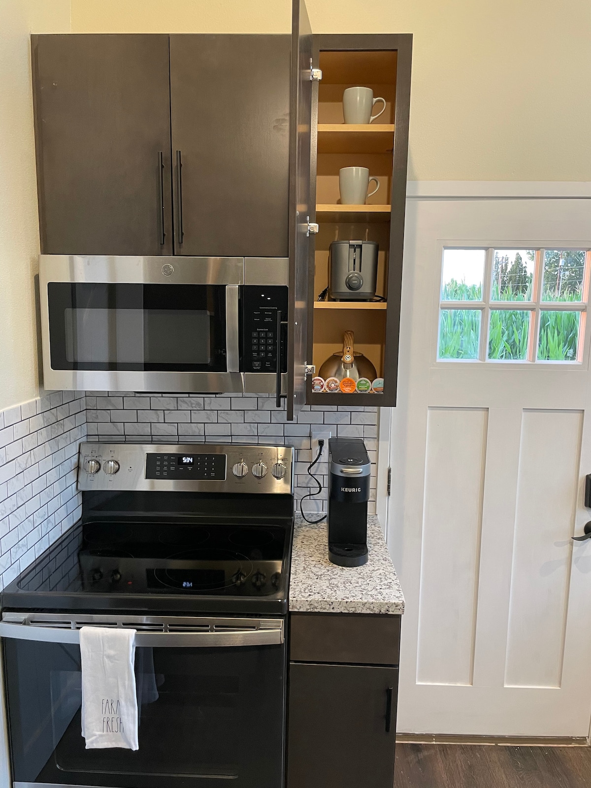 Modern Private Guesthouse Wine Country