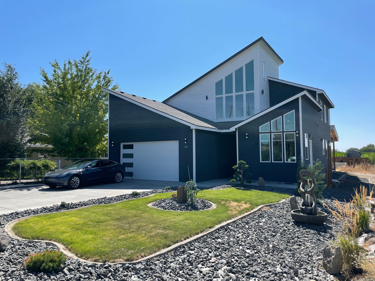 Modern Private Guesthouse Wine Country - Image 2